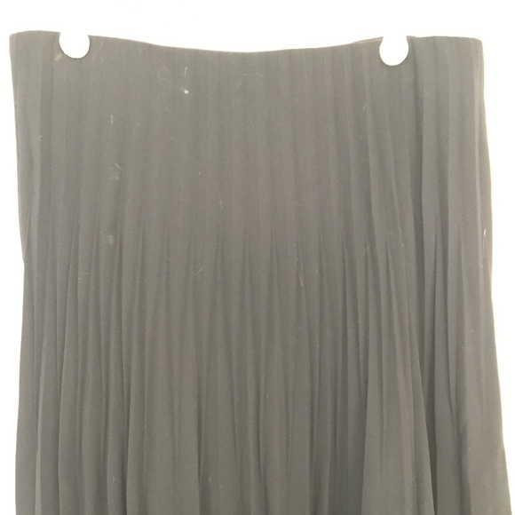 COS - pleated black midi skirt - size 4 - Picture 2 of 4
